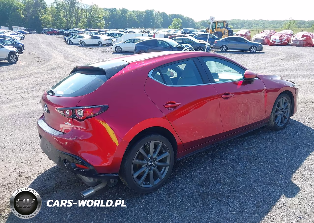 2023 Mazda Mazda3 2.5 S Preferred VIN:JM1BPALM0P1612762 - 4