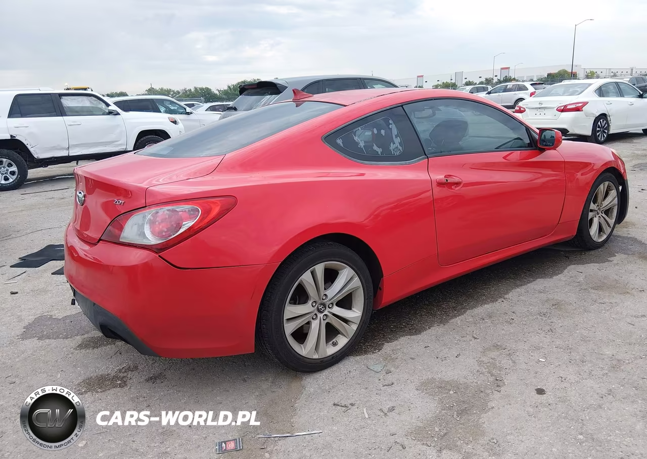 2010 Hyundai Genesis 2.0T Premium VIN:KMHHT6KD9AU003725 - 4