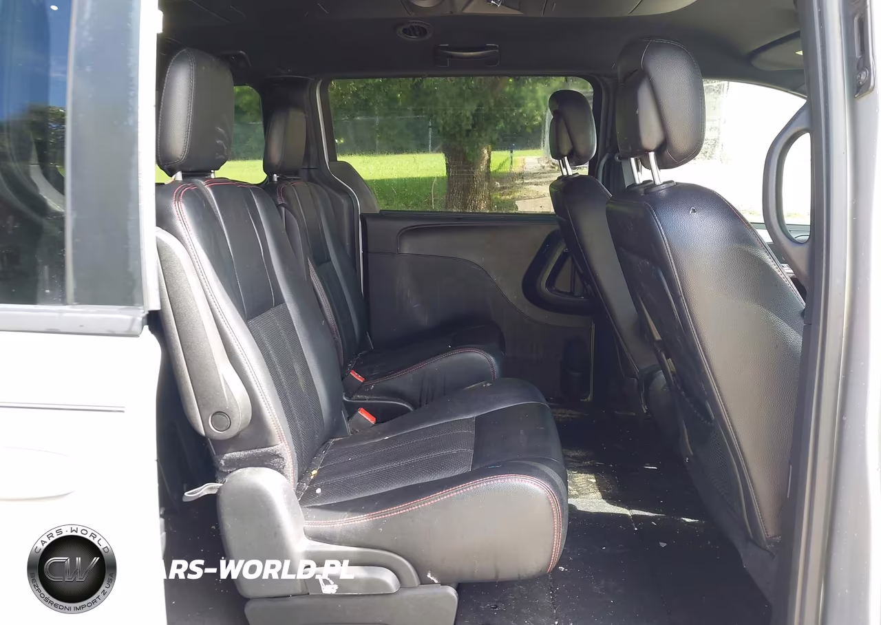 2018 Dodge Grand Caravan Gt VIN:2C4RDGEG9JR281894 - 8