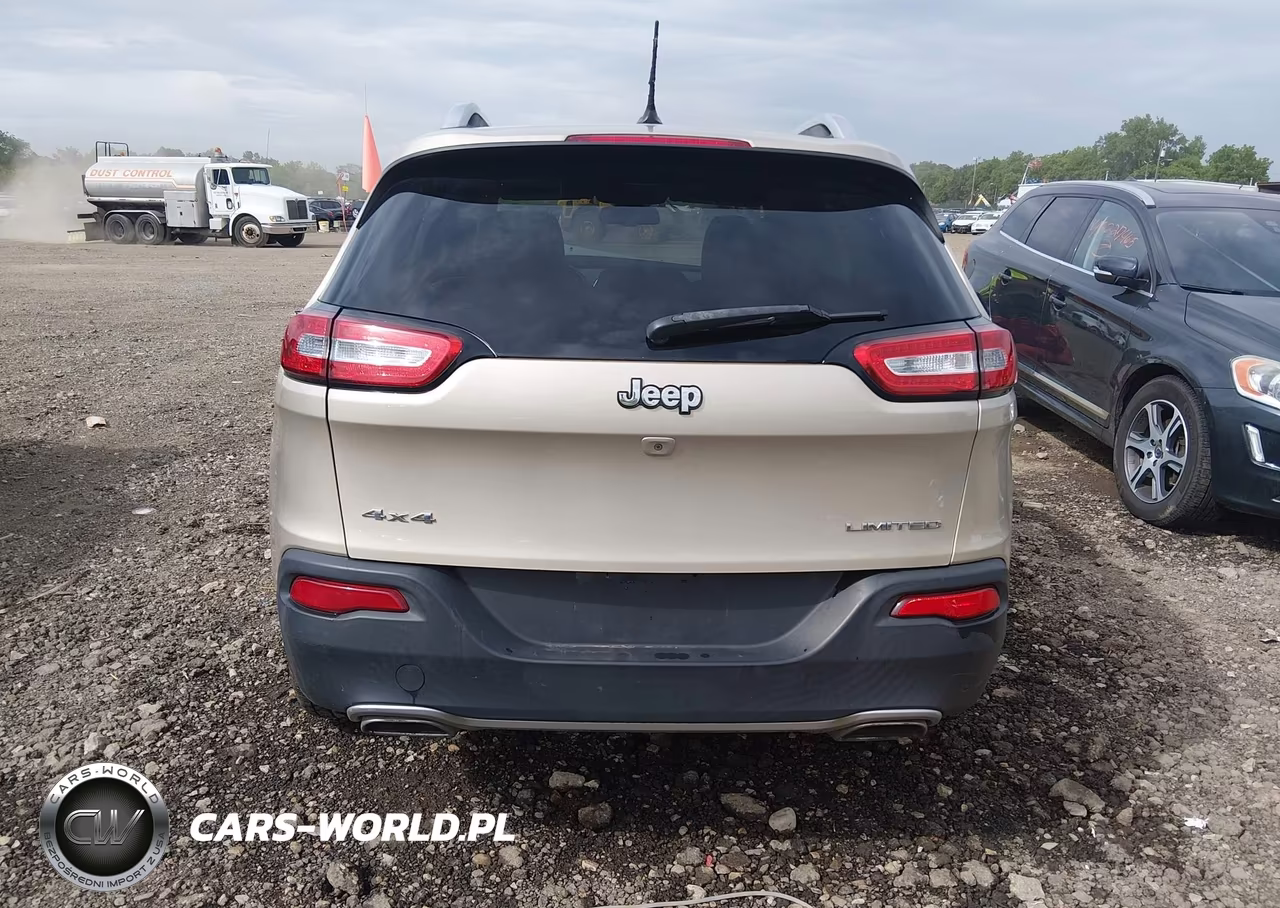 2015 Jeep Cherokee Limited VIN:1C4PJMDS3FW646878 - 17