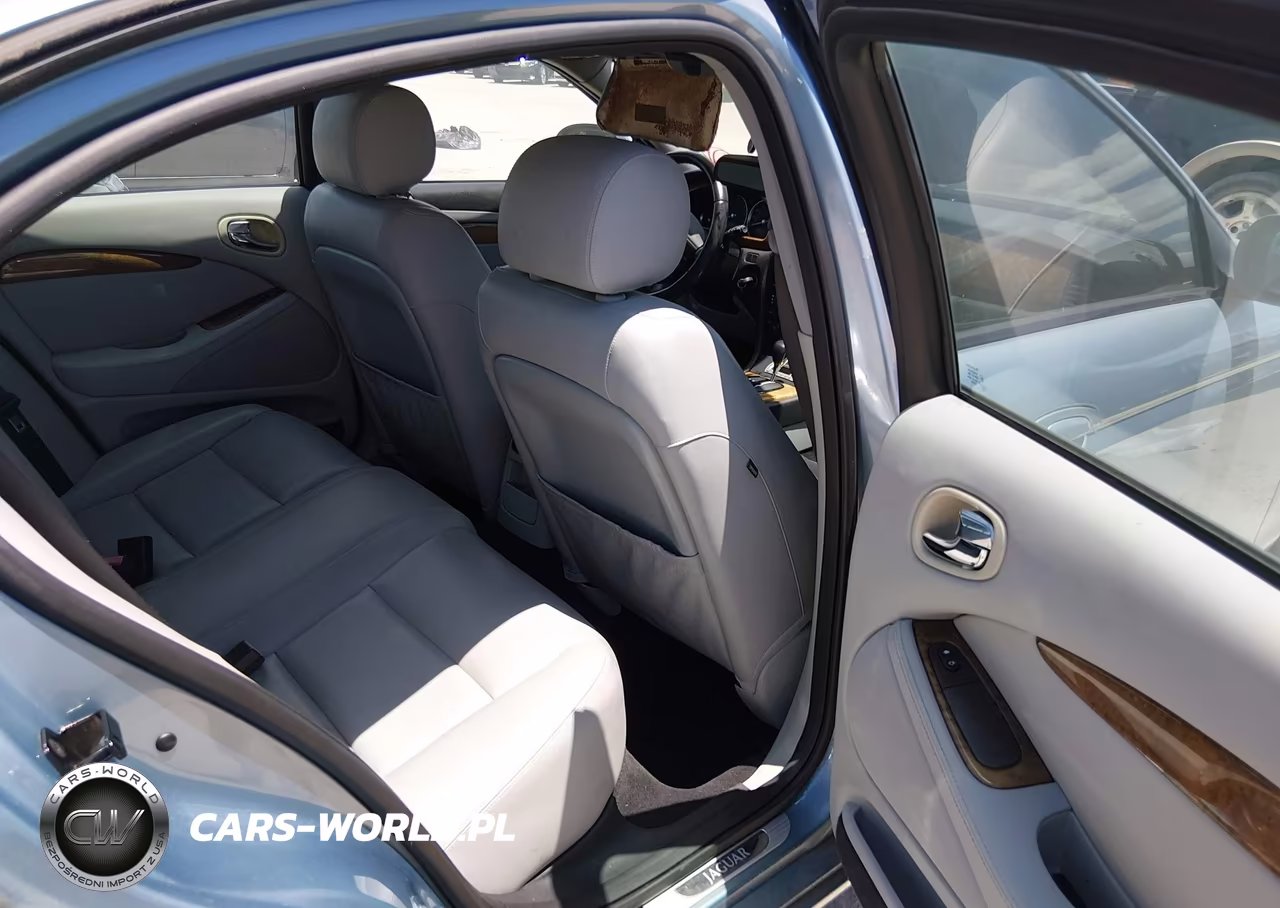 2006 Jaguar S-Type 4.2L V8 R VIN:SAJWA03C261N64329 - 8