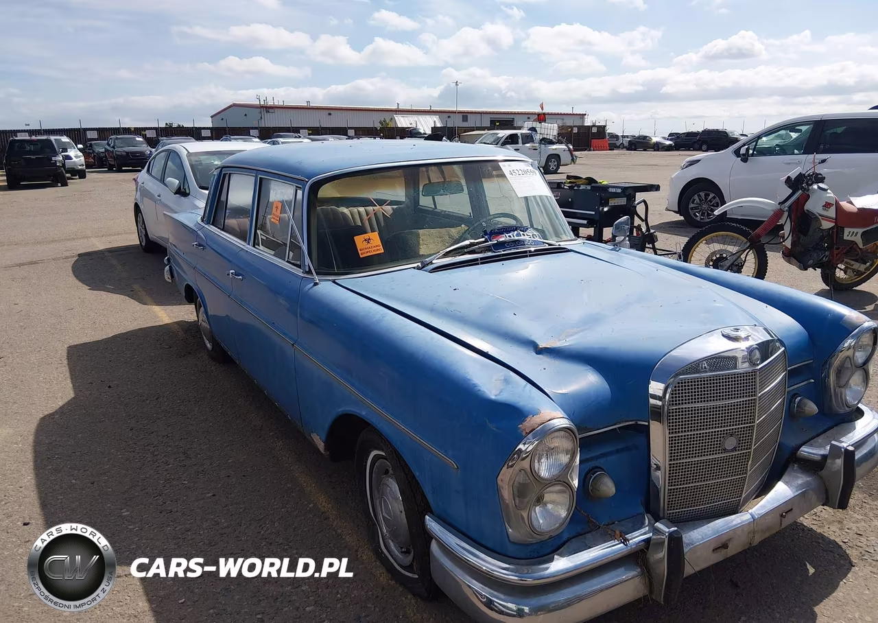1963 Mercedes-Benz 220 VIN:220S068522 - 13