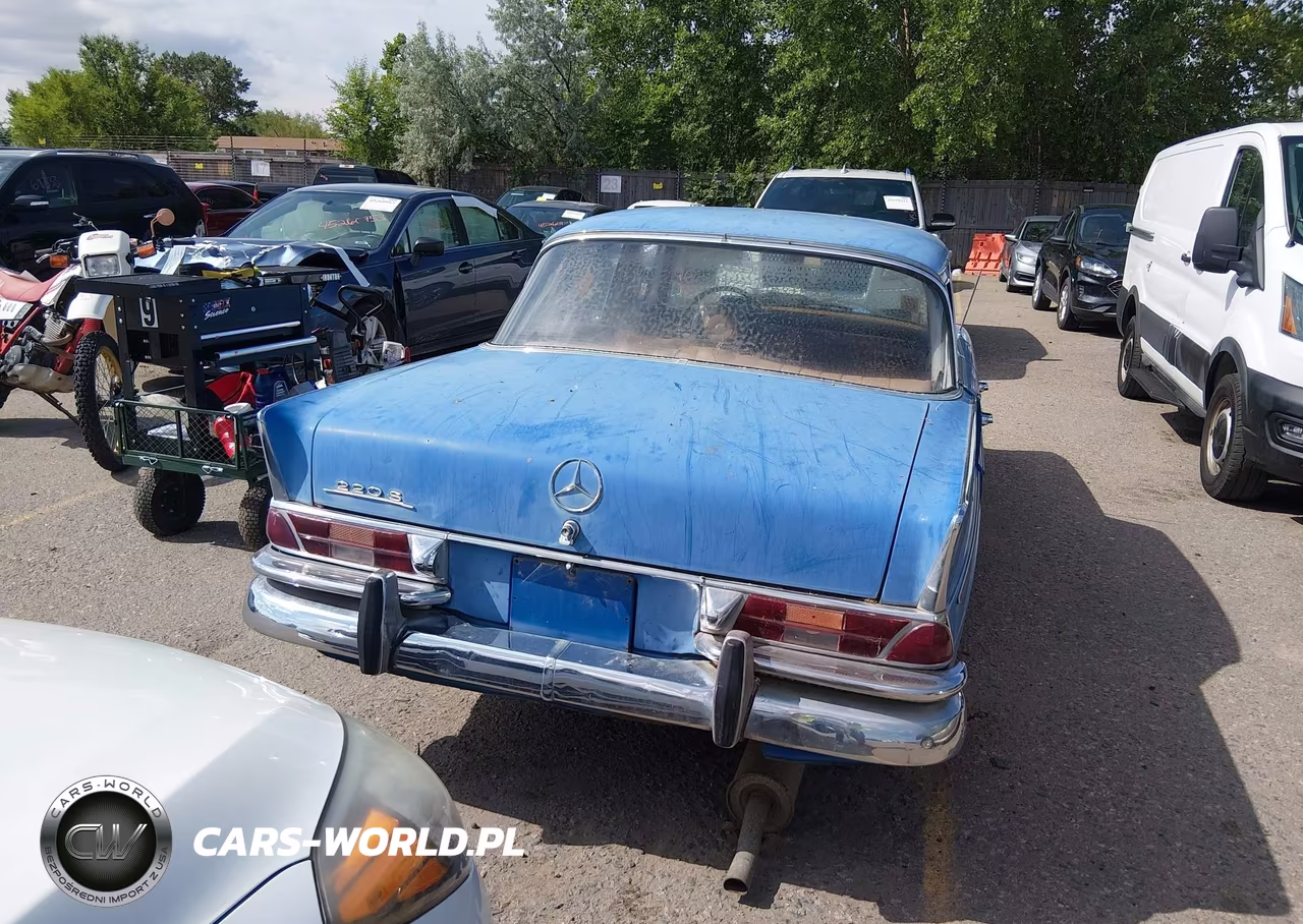 1963 Mercedes-Benz 220 VIN:220S068522 - 16
