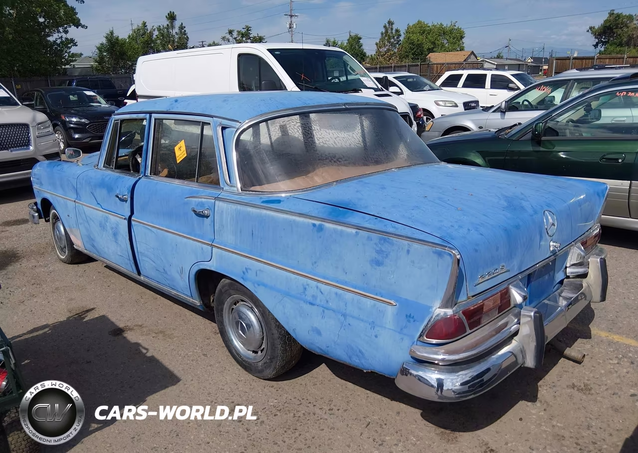 1963 Mercedes-Benz 220 VIN:220S068522 - 3