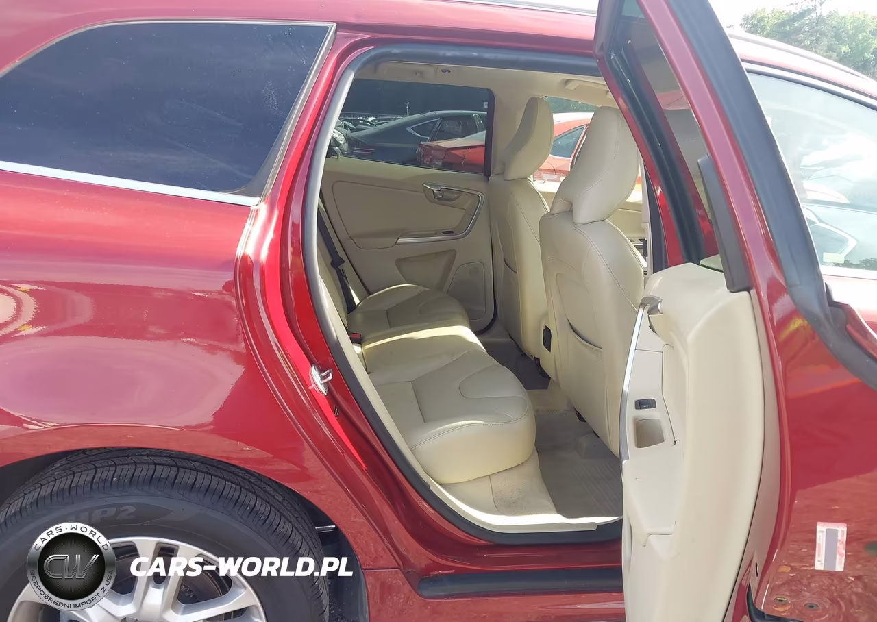 2015 Volvo Xc60 T5 Premier VIN:YV440MDK9F2675392 - 8
