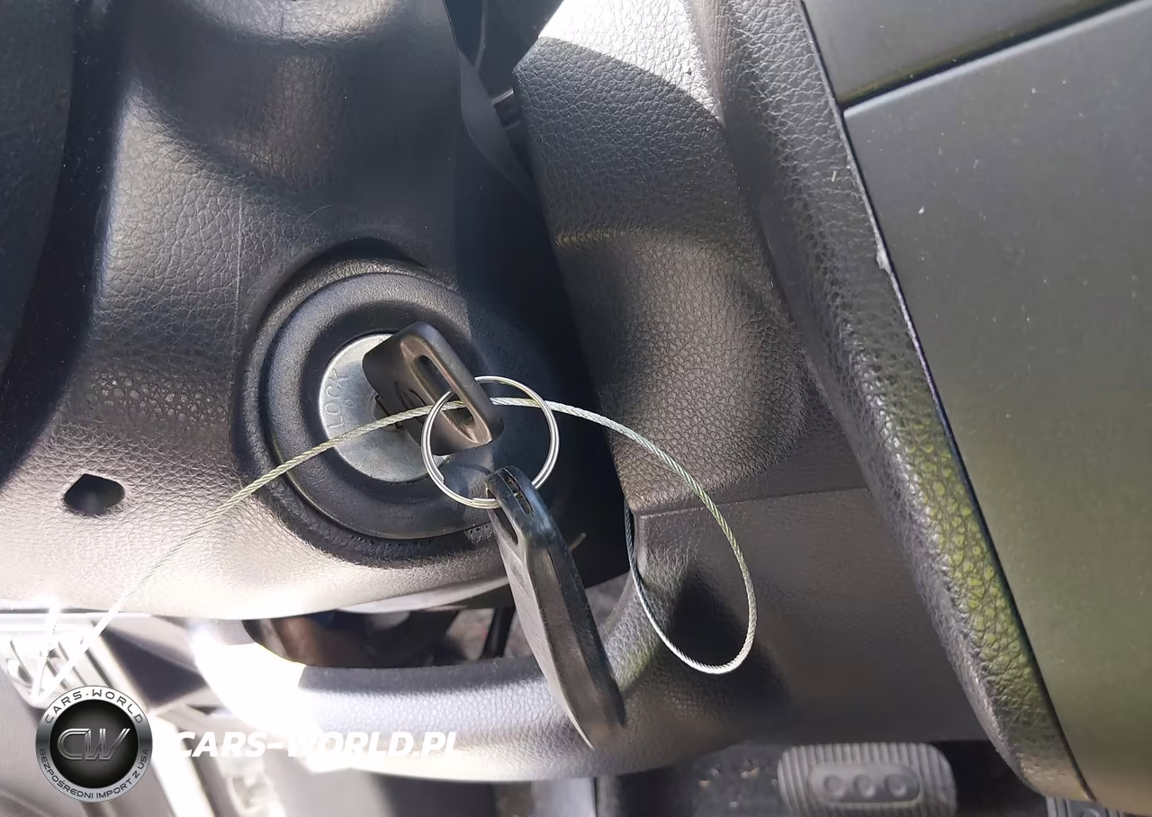 2008 Nissan Versa 1.8S VIN:3N1BC11E18L392875 - 11