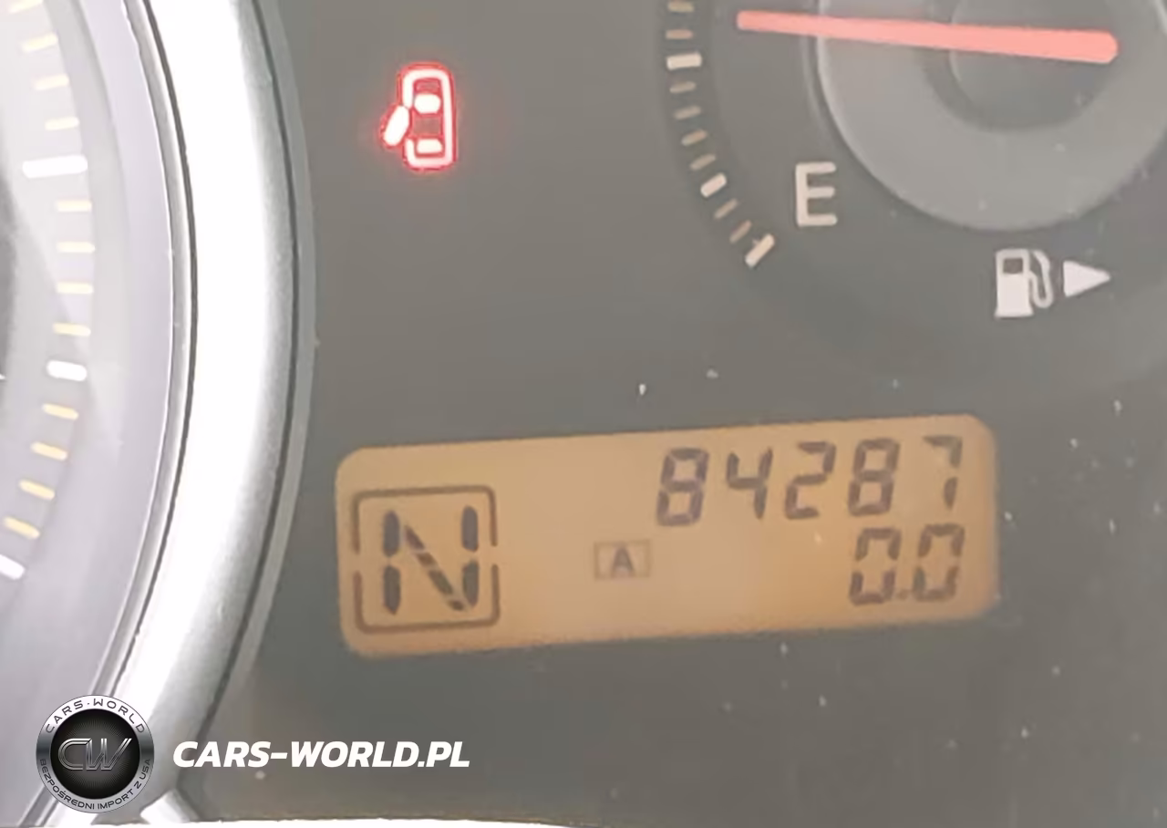 2008 Nissan Versa 1.8S VIN:3N1BC11E18L392875 - 15