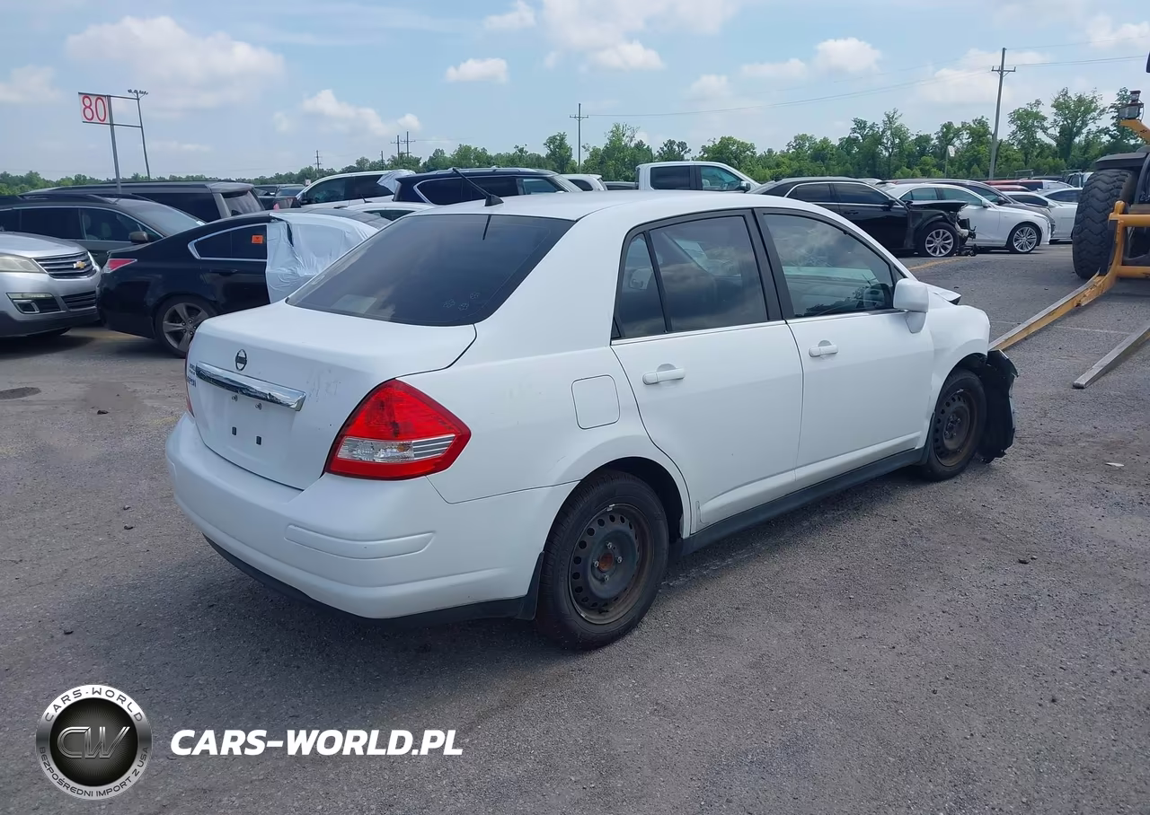2008 Nissan Versa 1.8S VIN:3N1BC11E18L392875 - 4