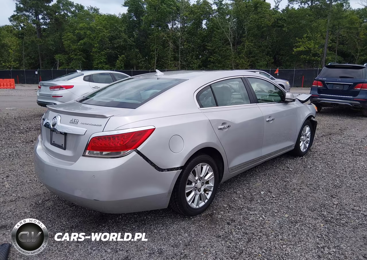 2013 Buick Lacrosse Leather Group VIN:1G4GC5ER4DF320799 - 4