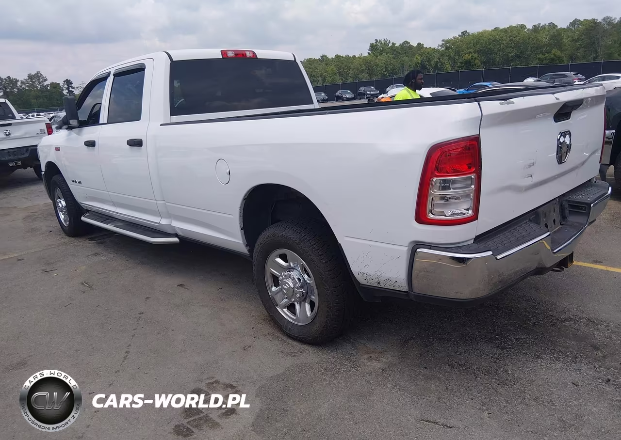 2019 Ram 2500 Tradesman 4X2 8' Box VIN:3C6UR4HJ3KG666254 - 3