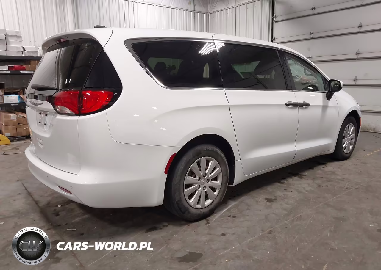 2021 Chrysler Voyager L VIN:2C4RC1AG9MR513324 - 4