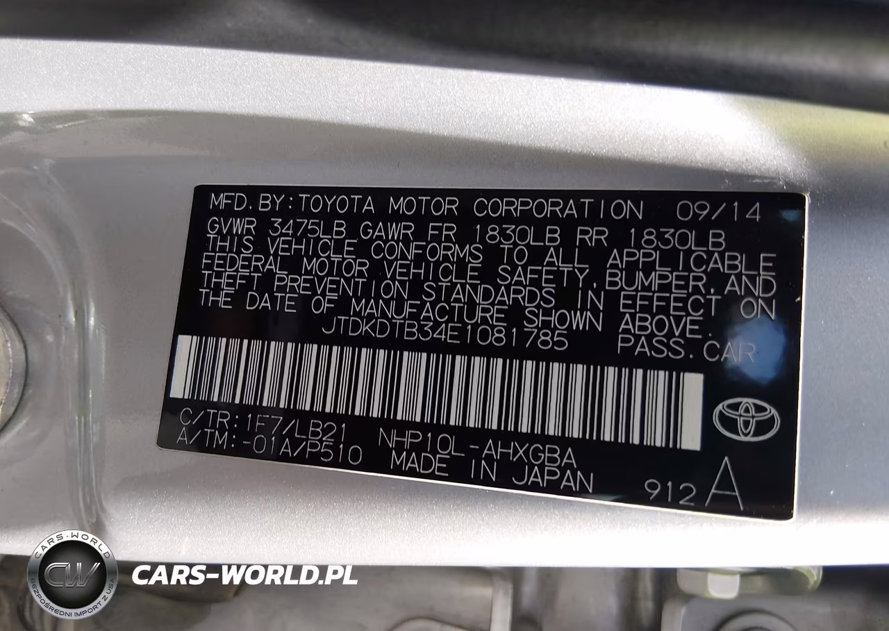 2014 Toyota Prius C Four VIN:JTDKDTB34E1081785 - 9