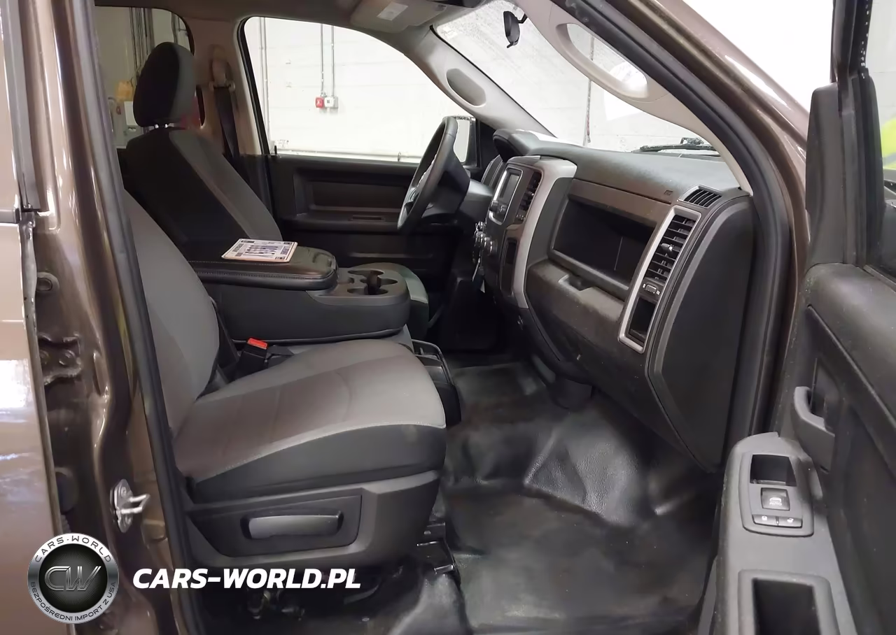 2021 Ram 1500 Classic Tradesman 4X4 5'7 Box VIN:1C6RR7KG4MS573663 - 5