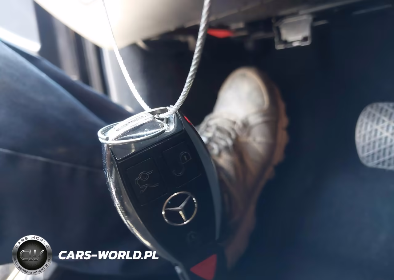 2014 Mercedes-Benz S 550 VIN:WDDUG8CB5EA018008 - 11
