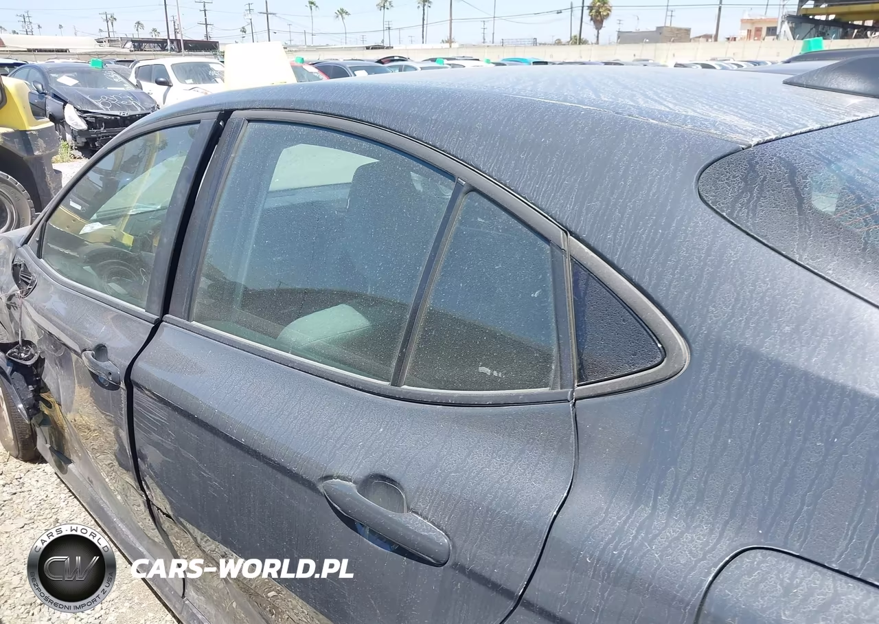 2025 Toyota Camry Le VIN:4T1DAACK7SU205503 - 15