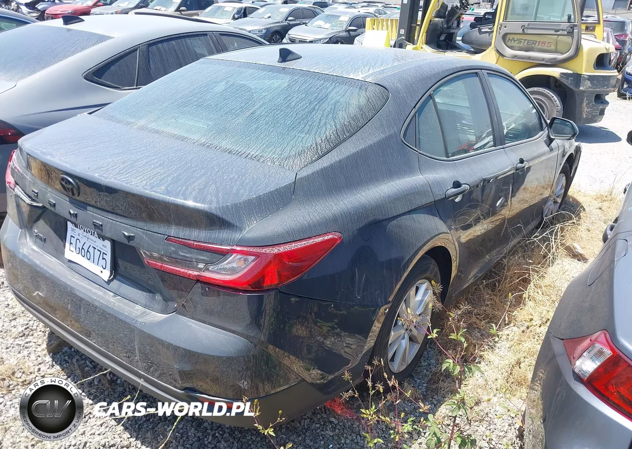 2025 Toyota Camry Le VIN:4T1DAACK7SU205503 - 4