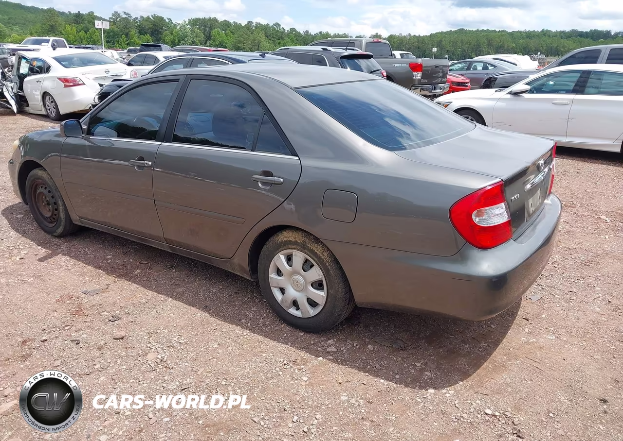 2004 Toyota Camry Le VIN:4T1BE32K14U927769 - 3
