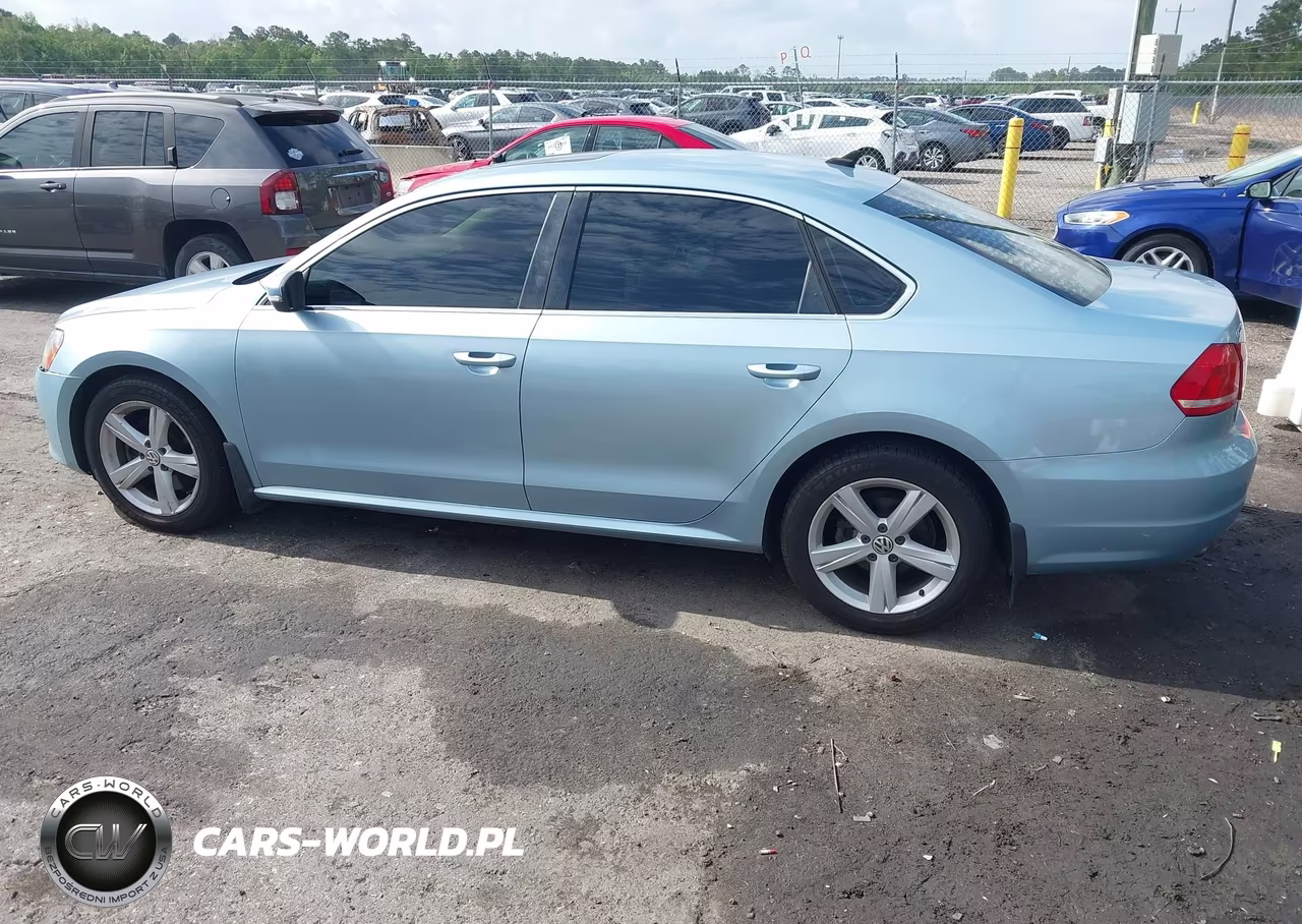 2013 Volkswagen Passat 2.5L Se VIN:1VWBH7A32DC079031 - 3