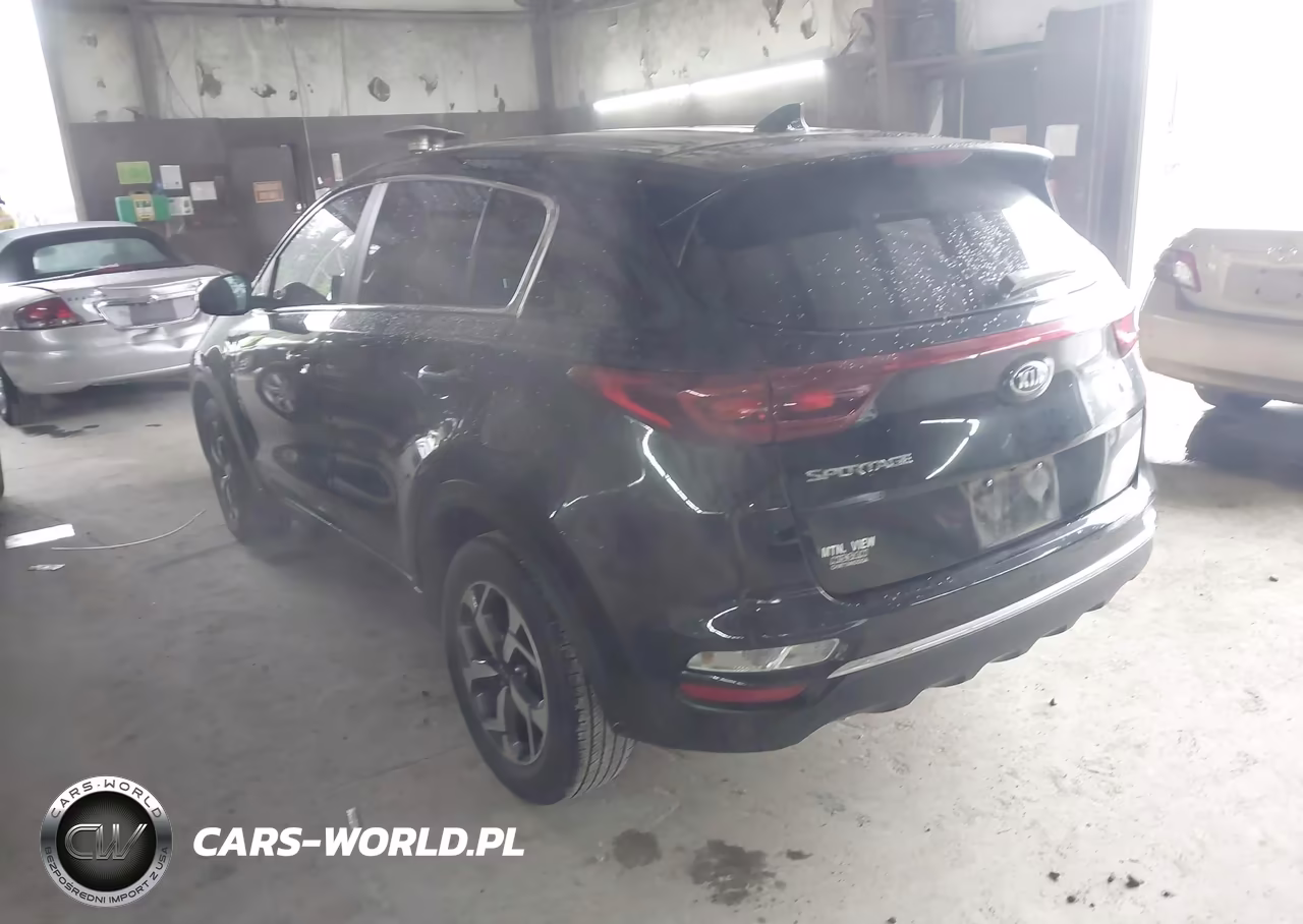 2020 Kia Sportage Lx VIN:KNDPM3AC2L7806219 - 3
