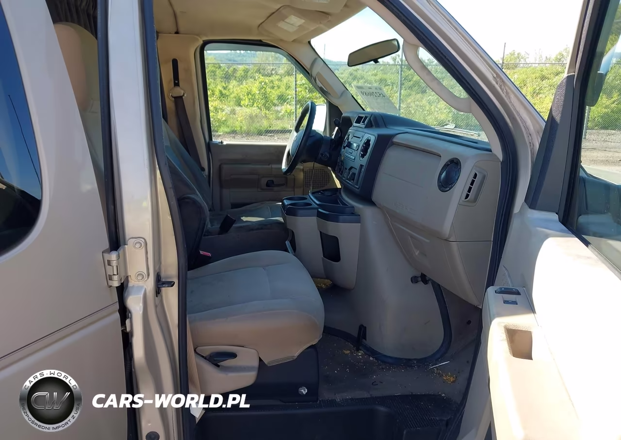 2009 Ford E-350 Super Duty Xl-Xlt VIN:1FBNE31L29DA68733 - 5
