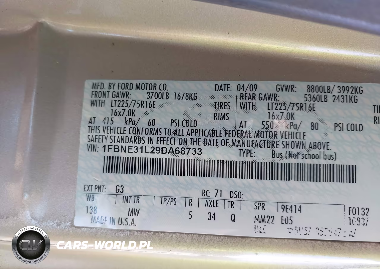 2009 Ford E-350 Super Duty Xl-Xlt VIN:1FBNE31L29DA68733 - 9