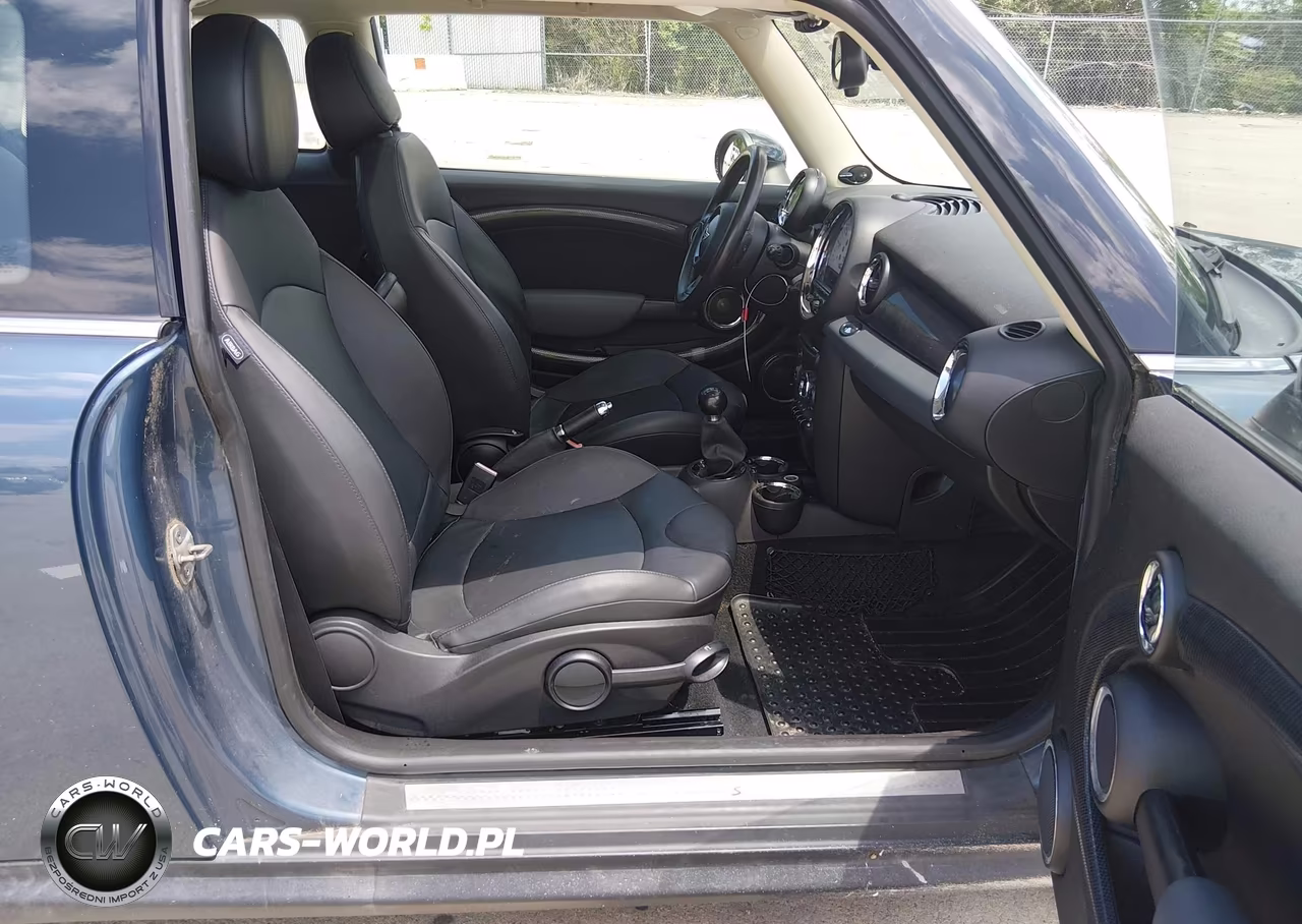 2011 Mini Cooper S VIN:WMWSV3C5XBTY21382 - 5