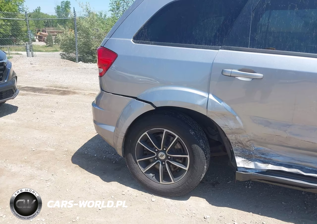 2018 Dodge Journey Se Awd VIN:3C4PDDAG2JT450372 - 17