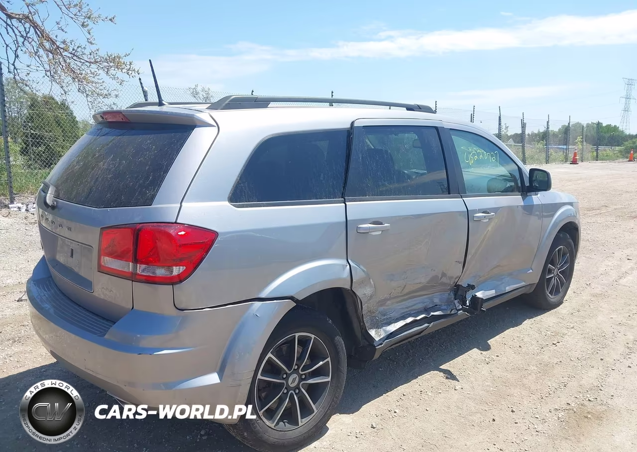 2018 Dodge Journey Se Awd VIN:3C4PDDAG2JT450372 - 4