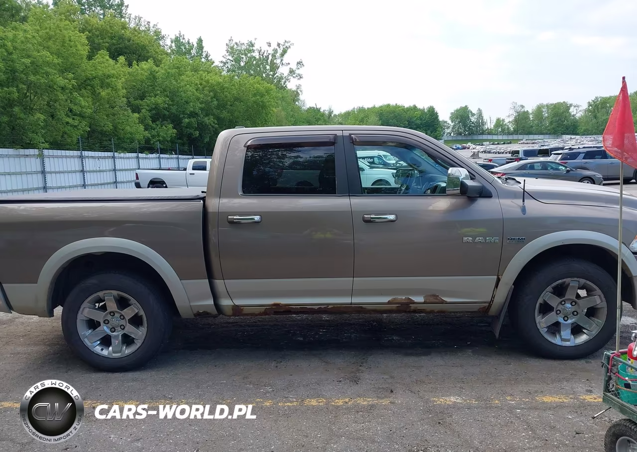 2010 Dodge Ram 1500 Laramie VIN:1D7RV1CT5AS148306 - 13