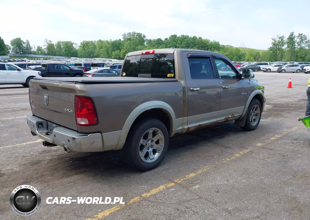 2010 Dodge Ram 1500 Laramie VIN:1D7RV1CT5AS148306 - 4