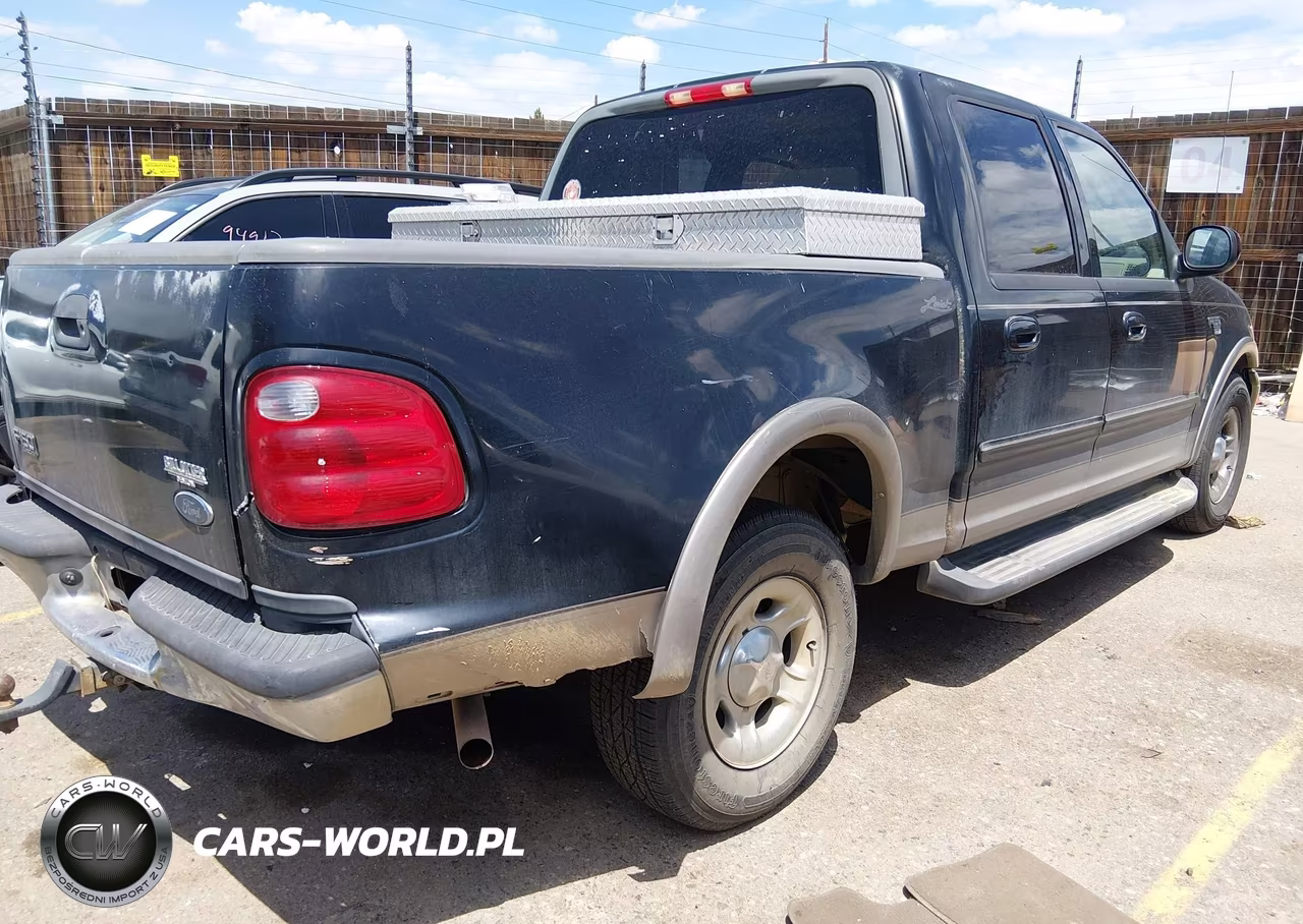 2003 Ford F-150 Lariat-Xlt VIN:1FTRW07653KA38218 - 4