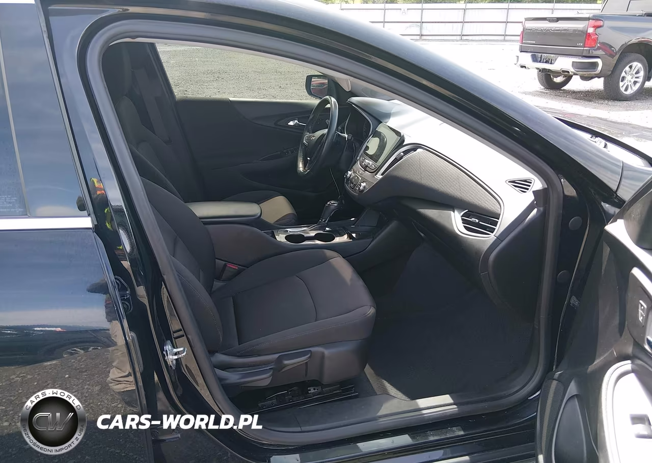 2019 Chevrolet Malibu Rs VIN:1G1ZG5ST4KF201285 - 5