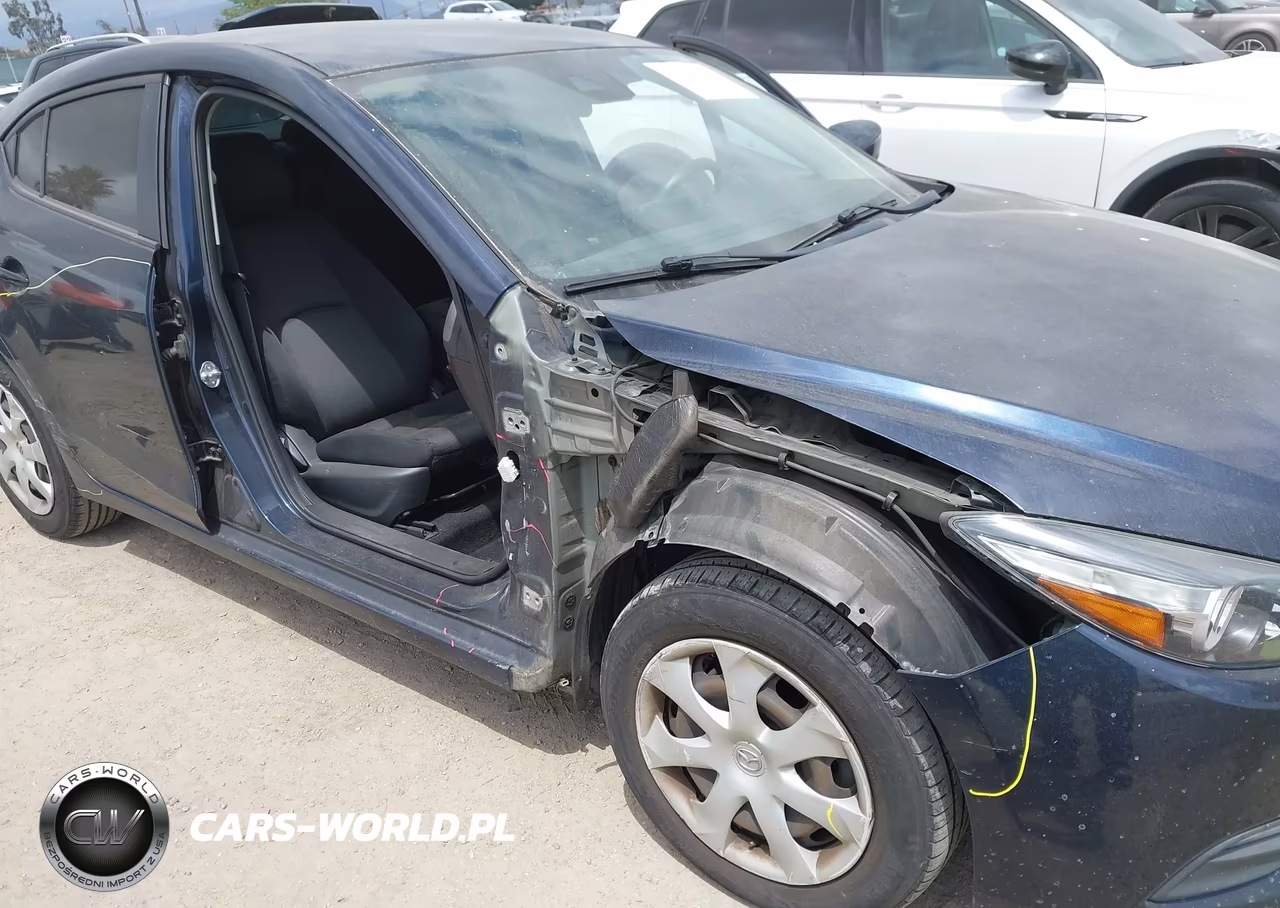 2018 Mazda Mazda3 Sport VIN:3MZBN1U75JM271686 - 6