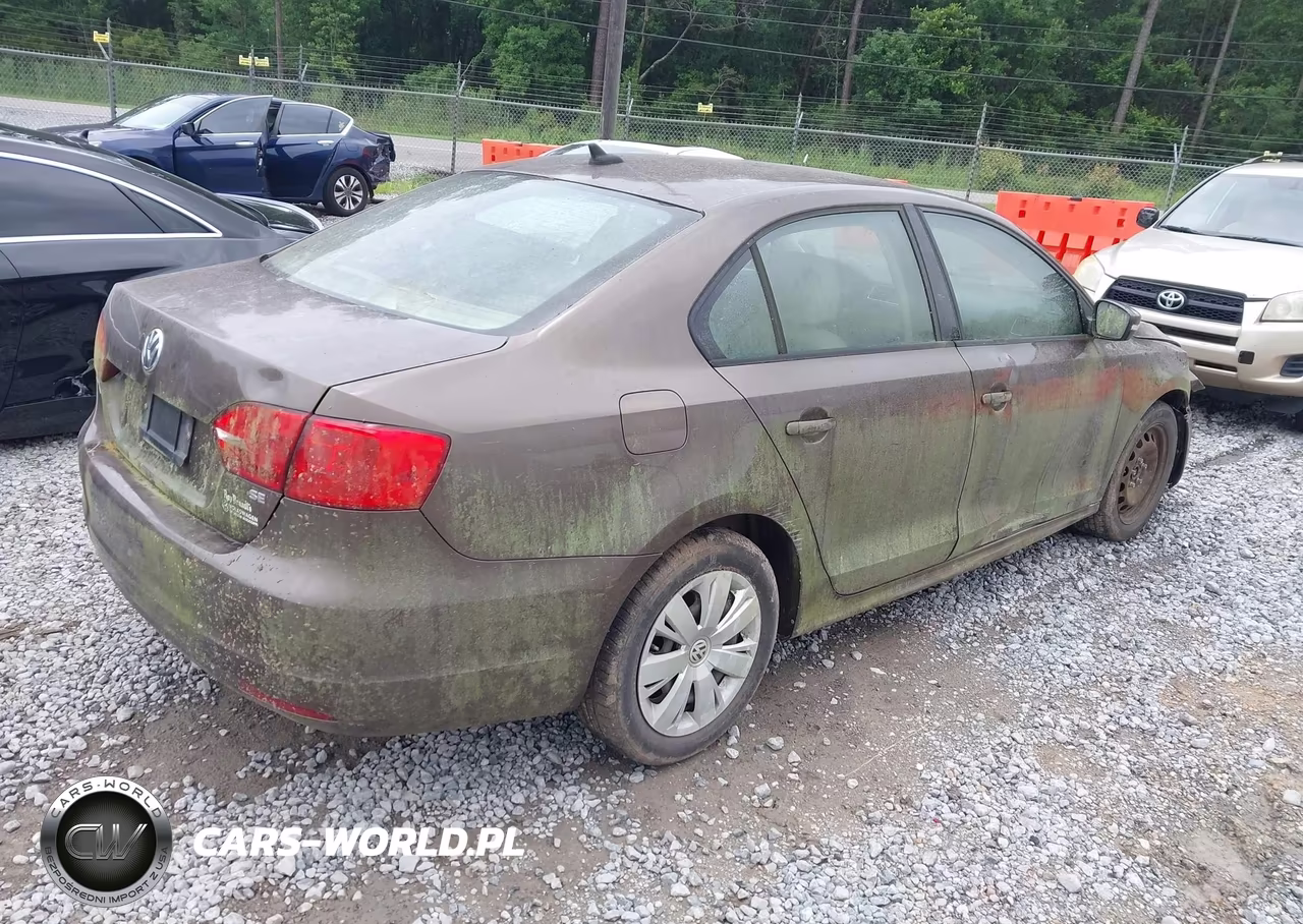 2014 Volkswagen Jetta 1.8T Se VIN:3VWD07AJ8EM267793 - 4