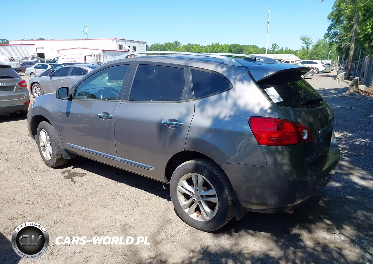 2015 Nissan Rogue Select S VIN:JN8AS5MV5FW760730 - 3