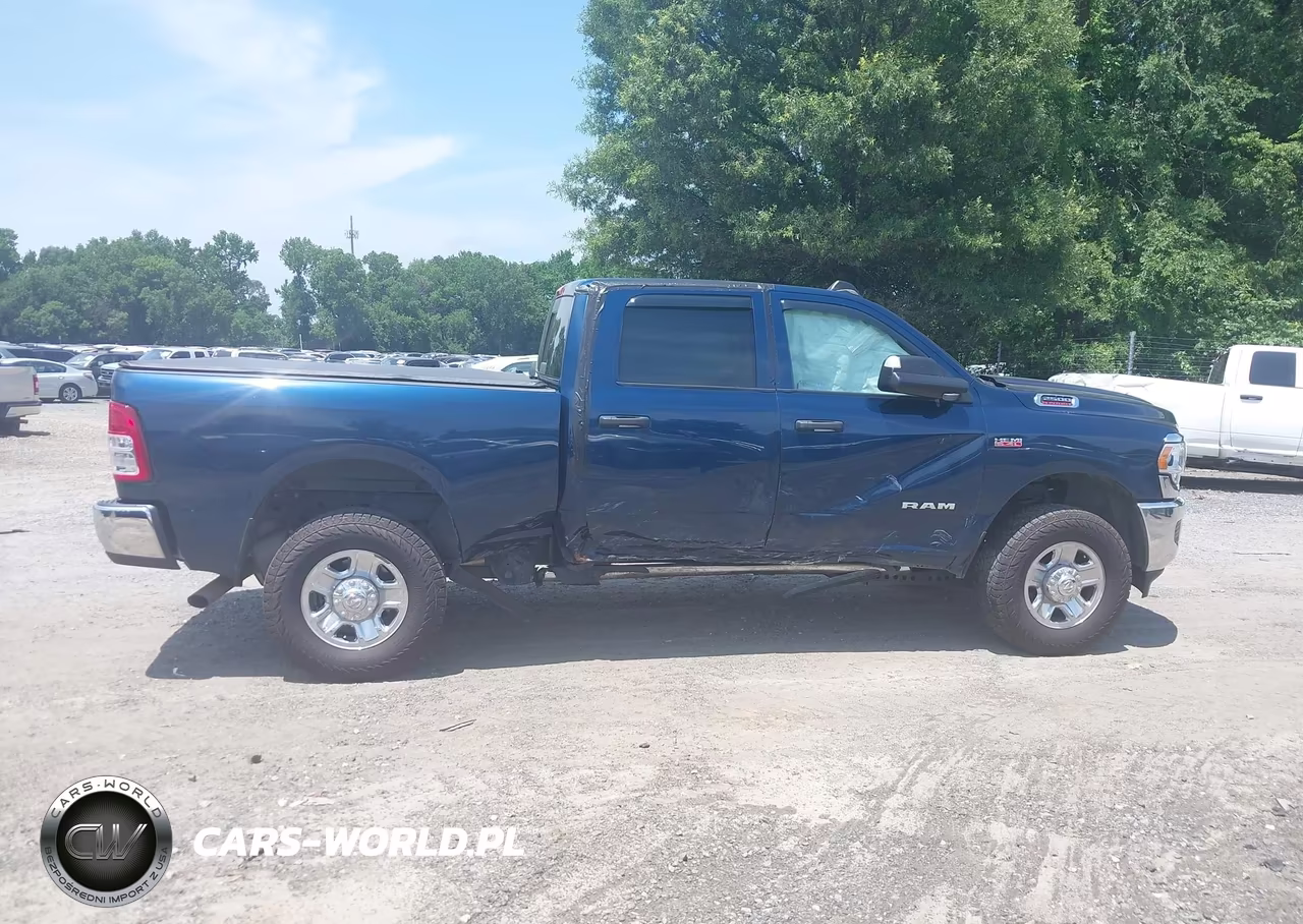 2020 Ram 2500 Tradesman 4X4 6'4 Box VIN:3C6UR5CJ6LG286145 - 13