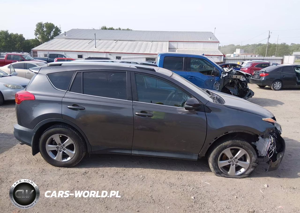2015 Toyota Rav4 Xle VIN:2T3RFREVXFW254706 - 14