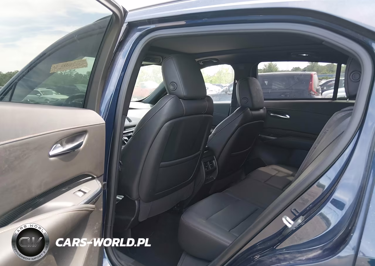 2021 Cadillac Xt4 Awd Sport VIN:1GYFZFR48MF062560 - 8