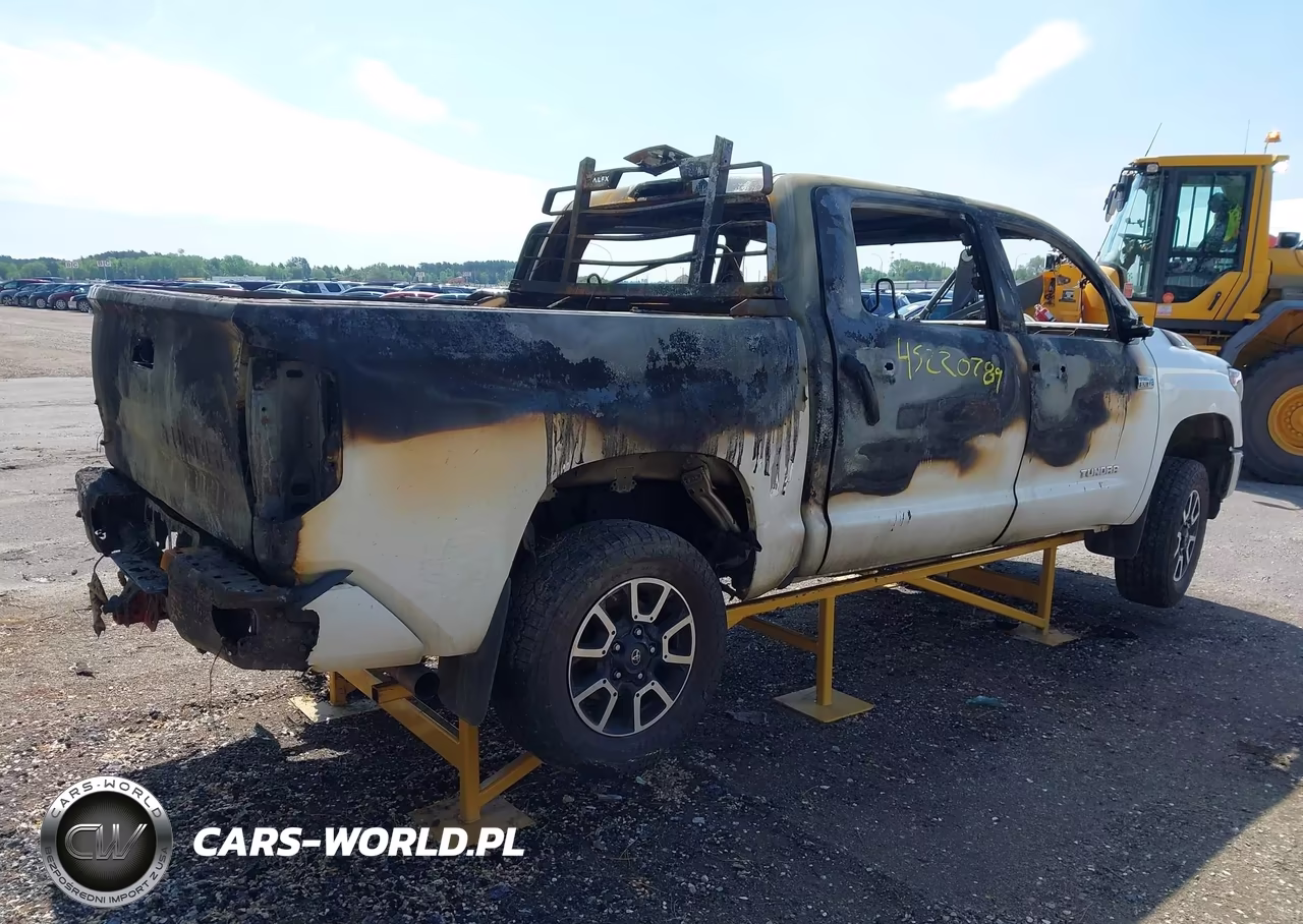 2020 Toyota Tundra Sr5 VIN:5TFDY5F10LX875047 - 4