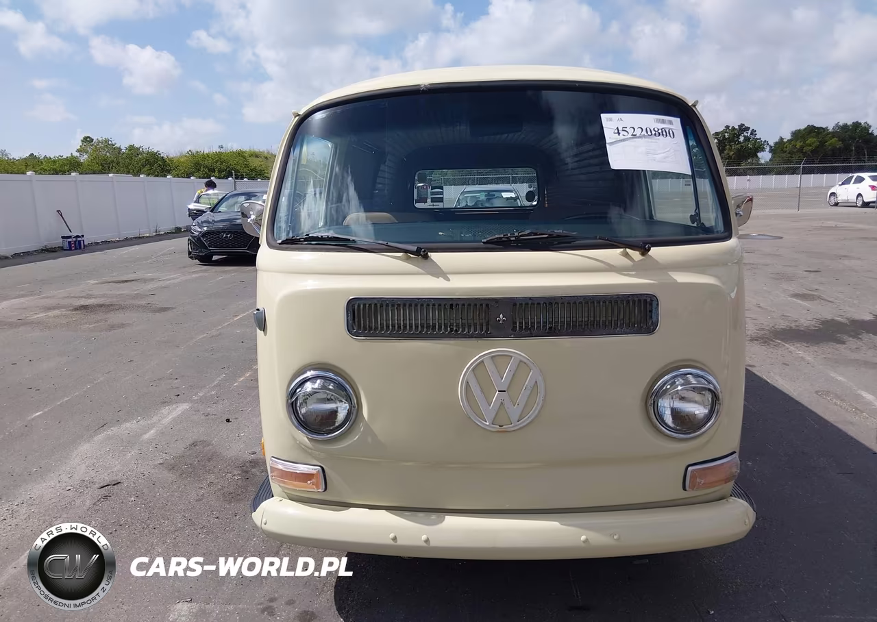 1970 Volkswagen Vanagon VIN:2112001132 - 12