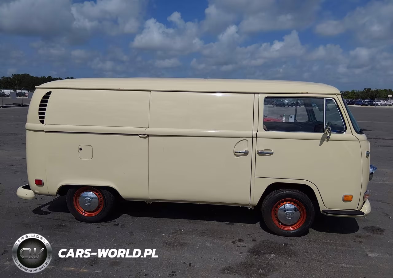 1970 Volkswagen Vanagon VIN:2112001132 - 13
