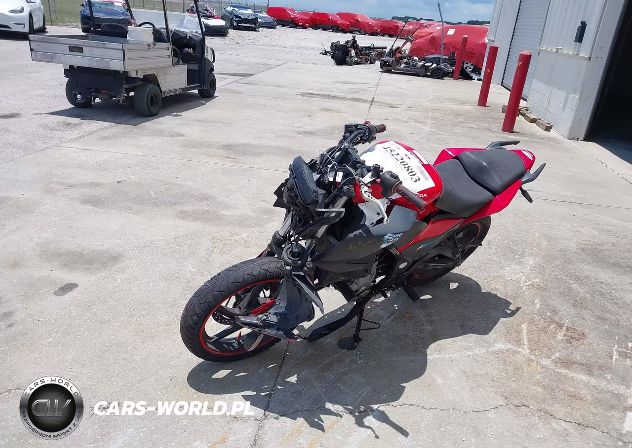 2015 Honda Cb300 F VIN:MLHNC521XF5101006 - 13