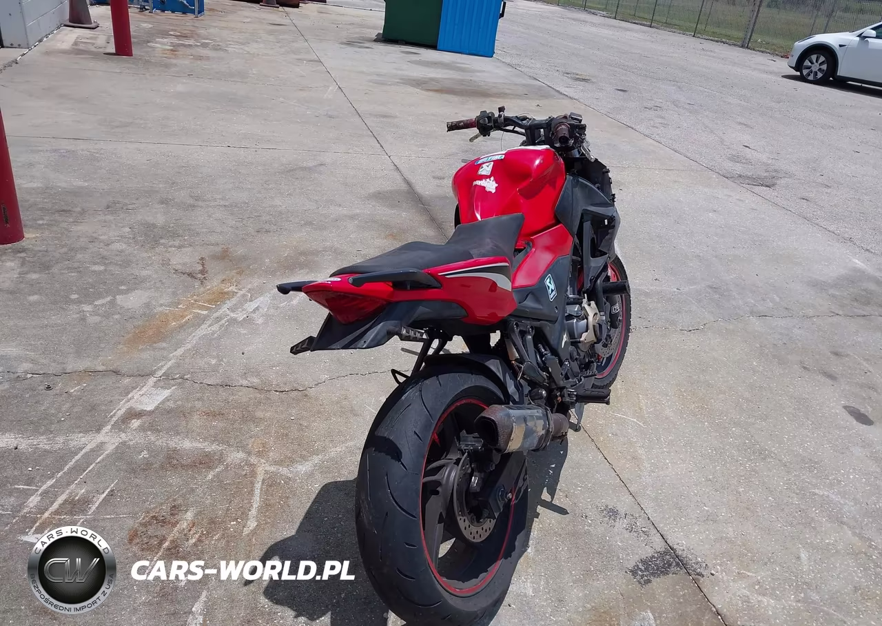 2015 Honda Cb300 F VIN:MLHNC521XF5101006 - 4
