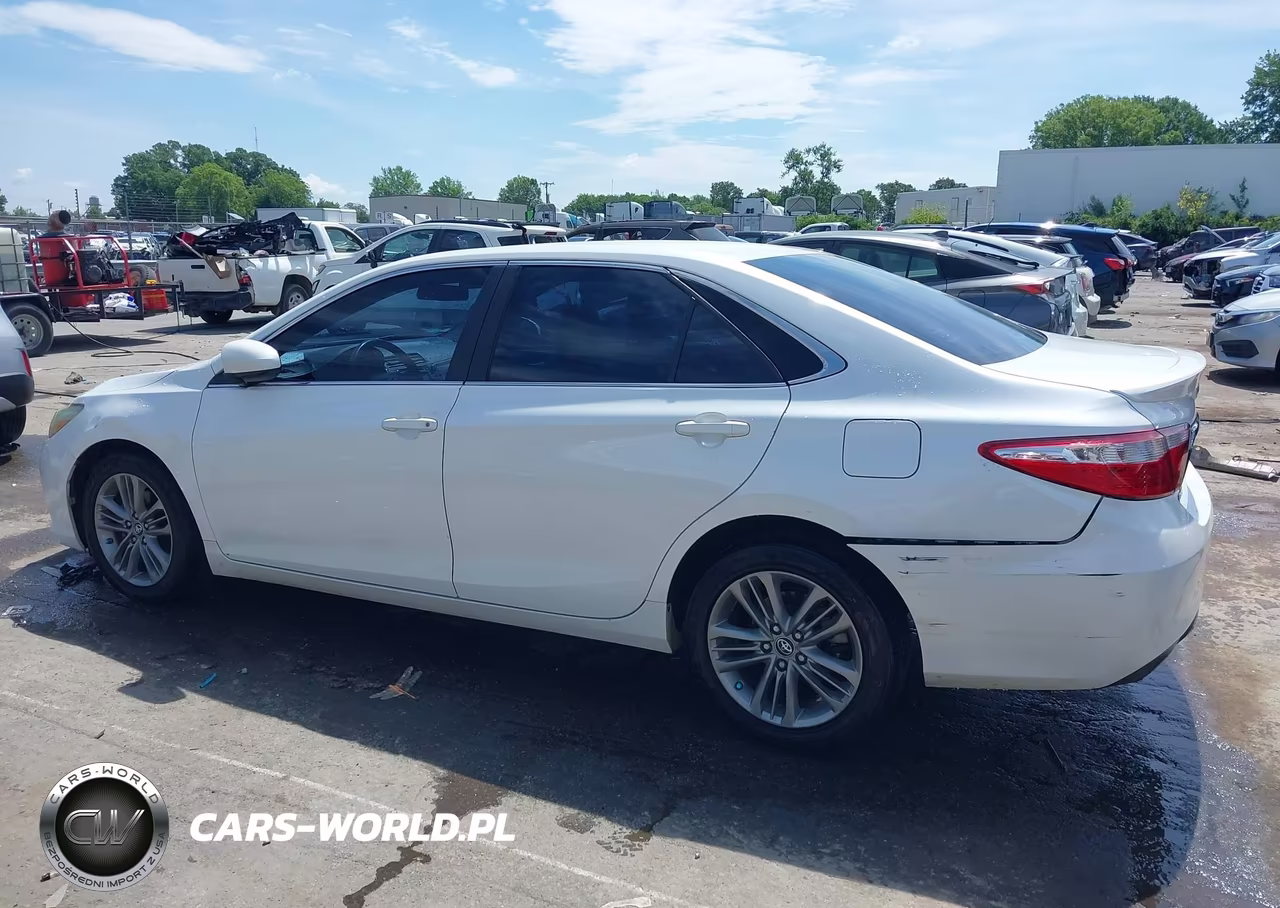 2017 Toyota Camry Se VIN:4T1BF1FK5HU327175 - 14