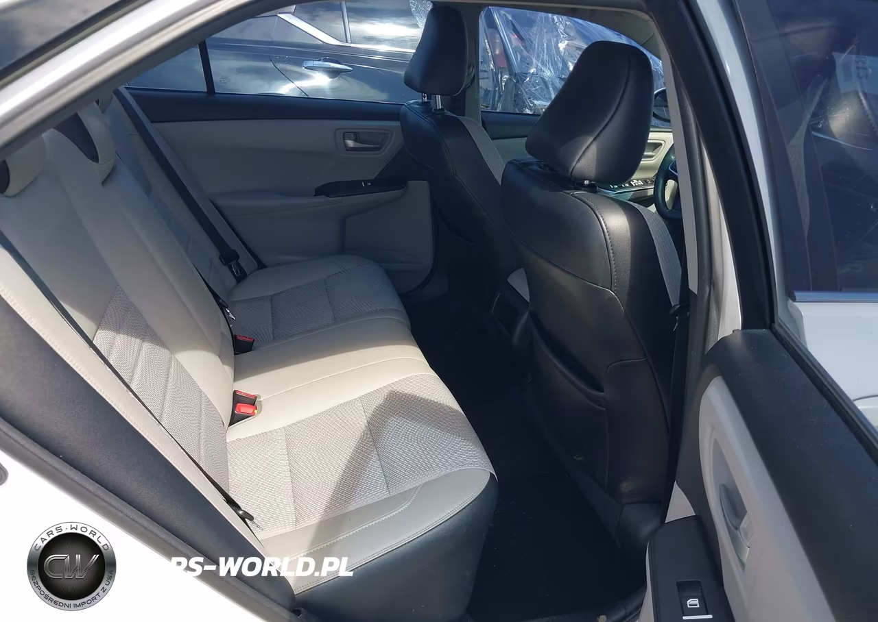 2017 Toyota Camry Se VIN:4T1BF1FK5HU327175 - 8