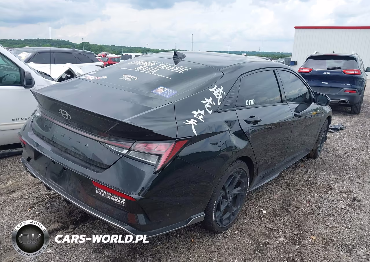2025 Hyundai Elantra N Line VIN:KMHLR4DF7SU929683 - 4