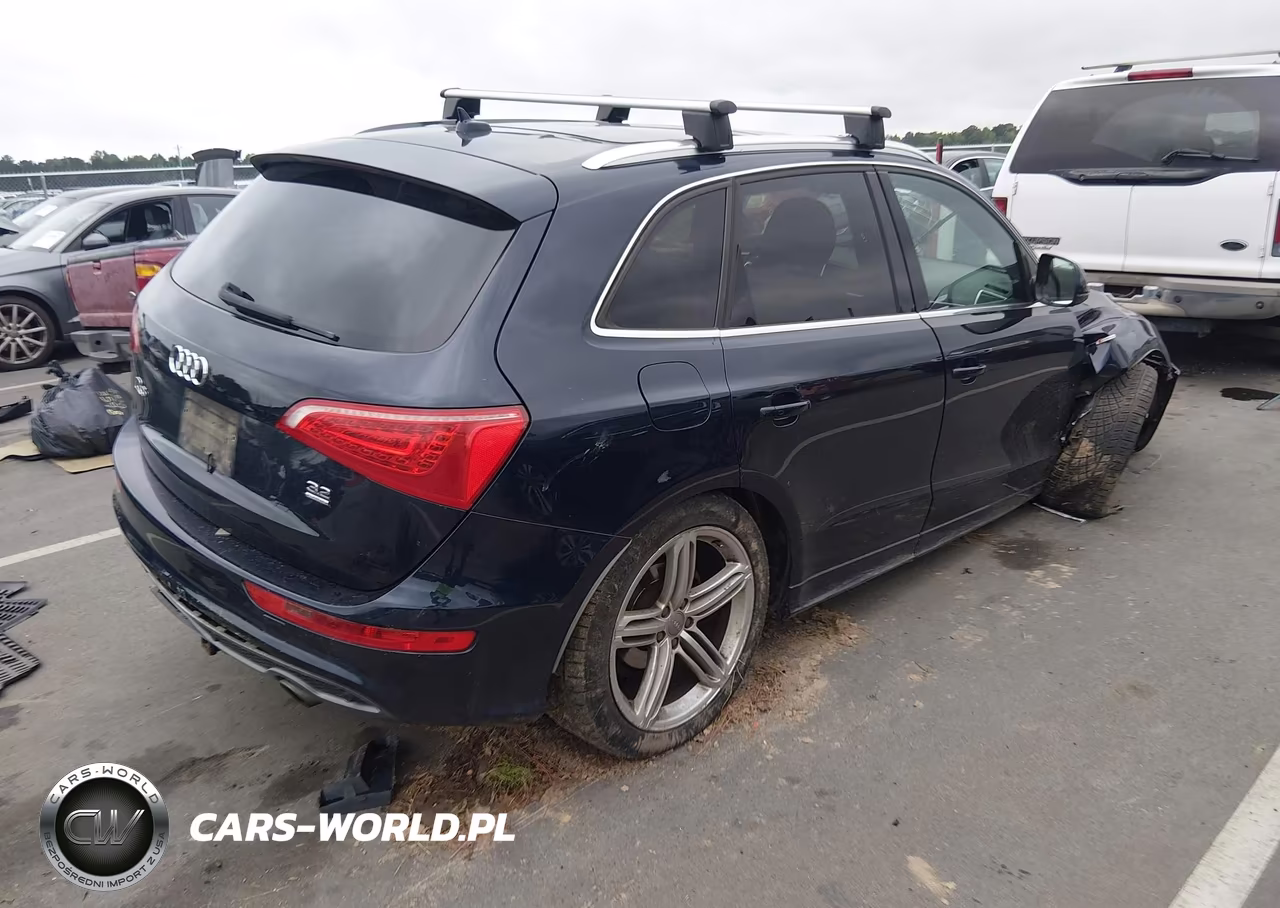 2010 Audi Q5 3.2 Premium VIN:WA1WKAFP2AA066621 - 4