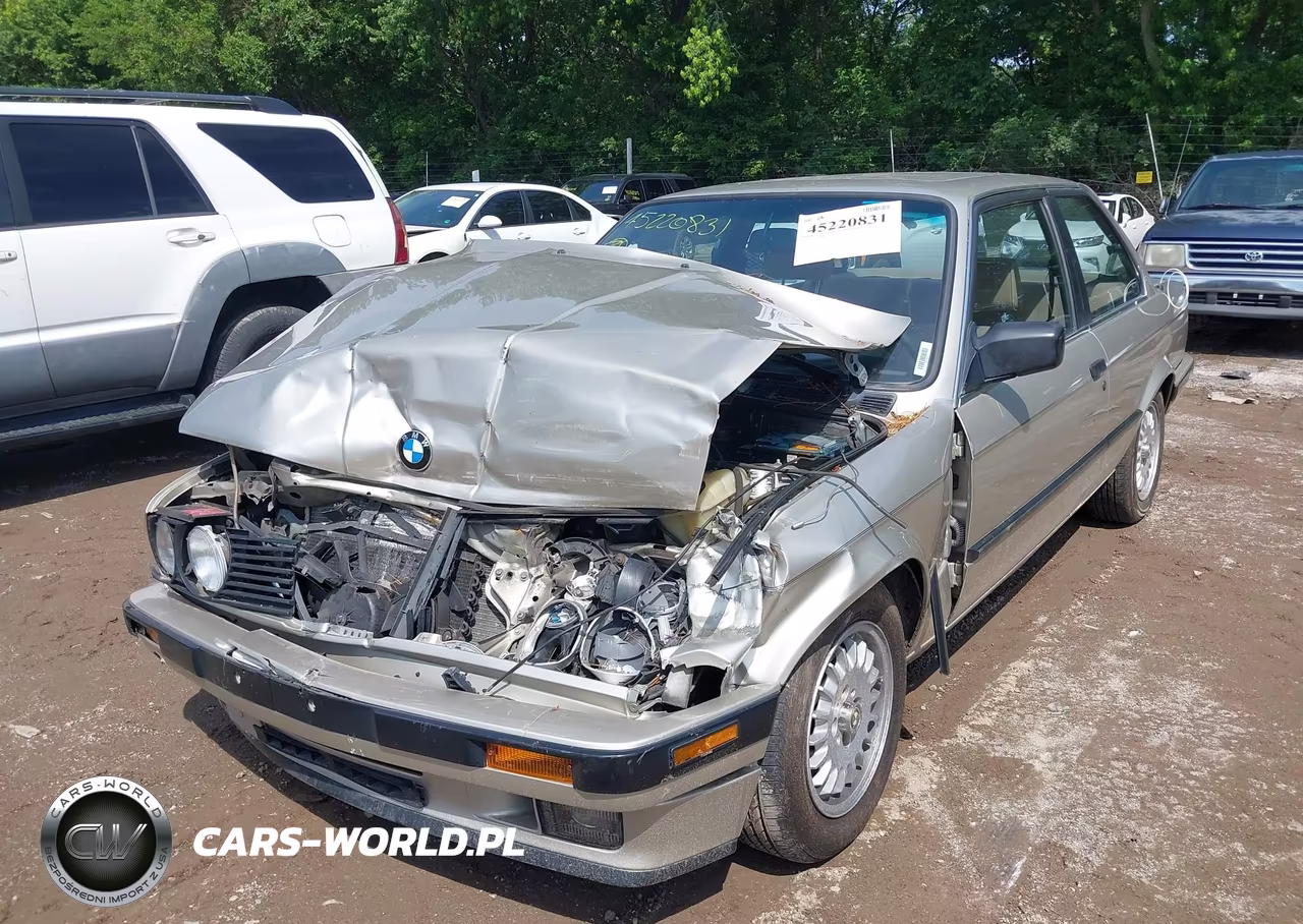 1989 BMW 325 I Automatic-Is Automatic VIN:WBAAA2300K4257113 - 2