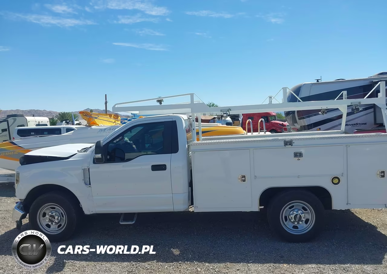 2019 Ford F-350 Chassis Xl VIN:1FDRF3E62KED04095 - 14