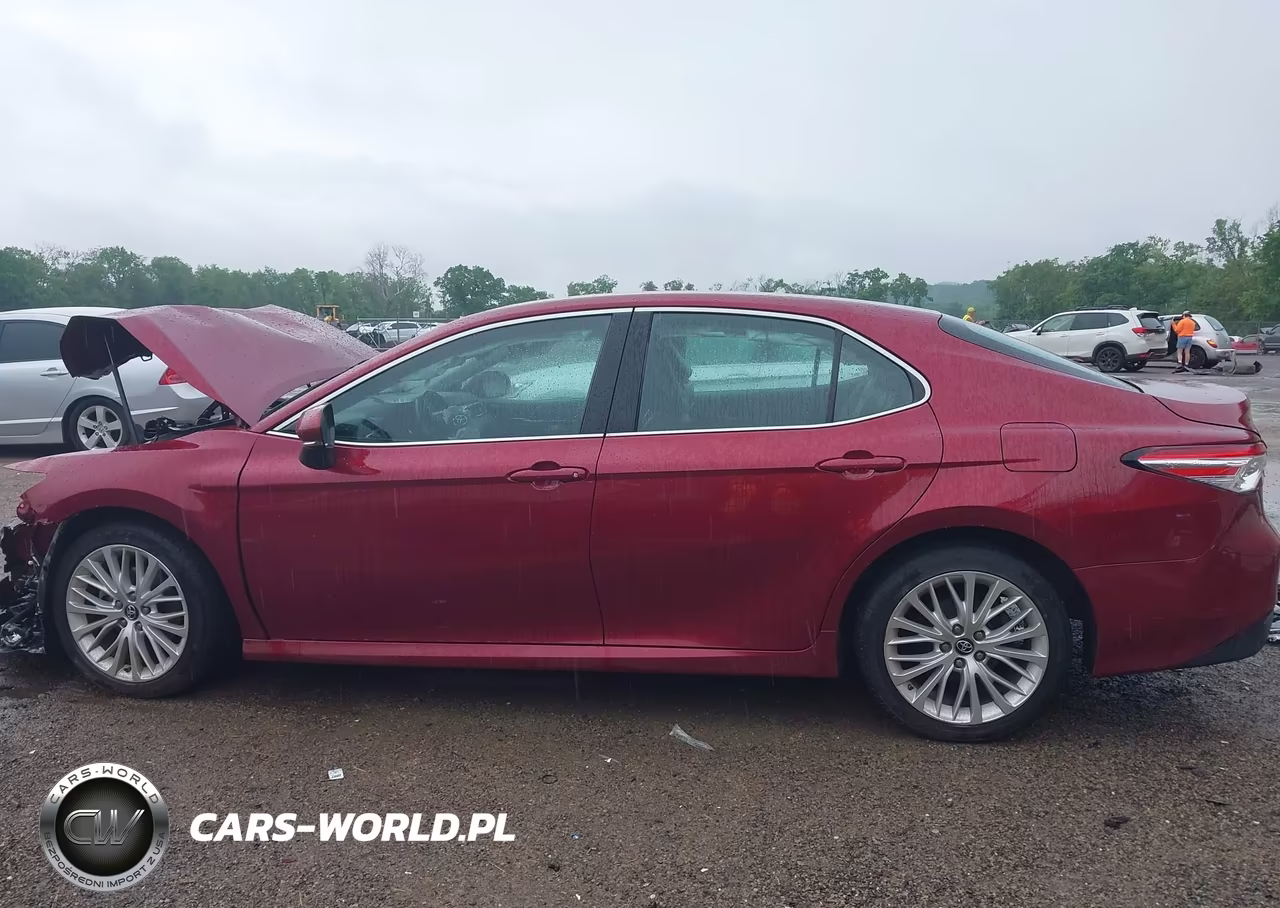2018 Toyota Camry Xle VIN:4T1B11HK2JU620680 - 15